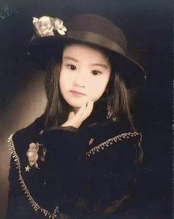 29岁的刘亦菲,依然宛若妙龄少女!