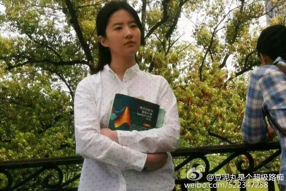 致青春：媒体报道，影迷探班，拍摄花絮图集汇总