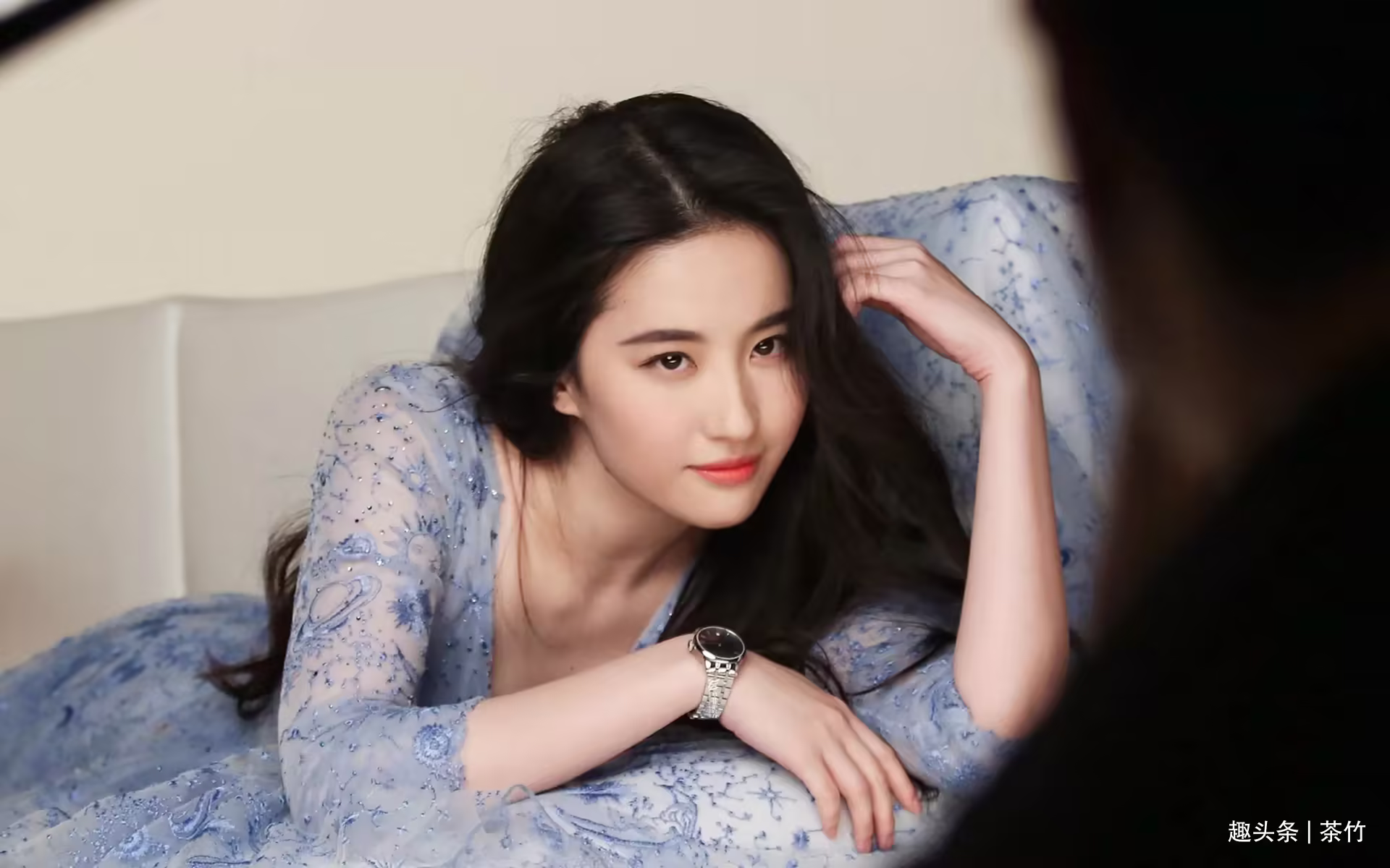 刘亦菲在好看的皮囊下,还有颗有趣的灵魂