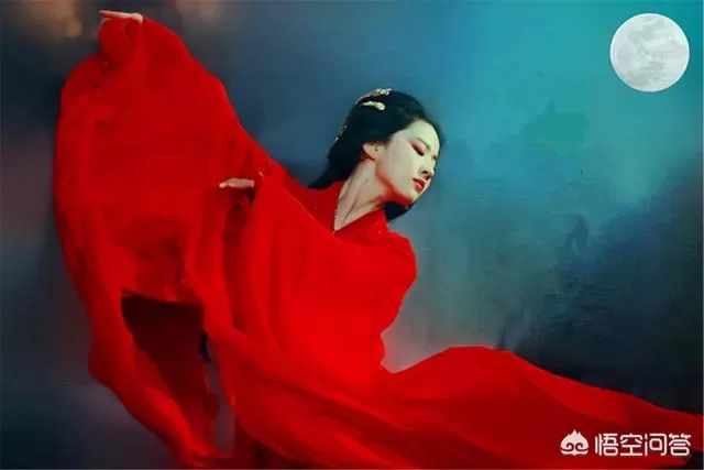 刘亦菲为什么不会因为外界的声音改变自己刘亦菲?她不会觉得焦虑吗?