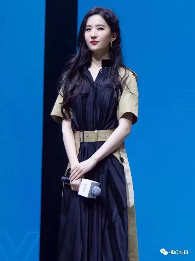 明星红黑榜:周迅气场全开刘亦菲,瘦身成功的刘亦菲再次美出新高度