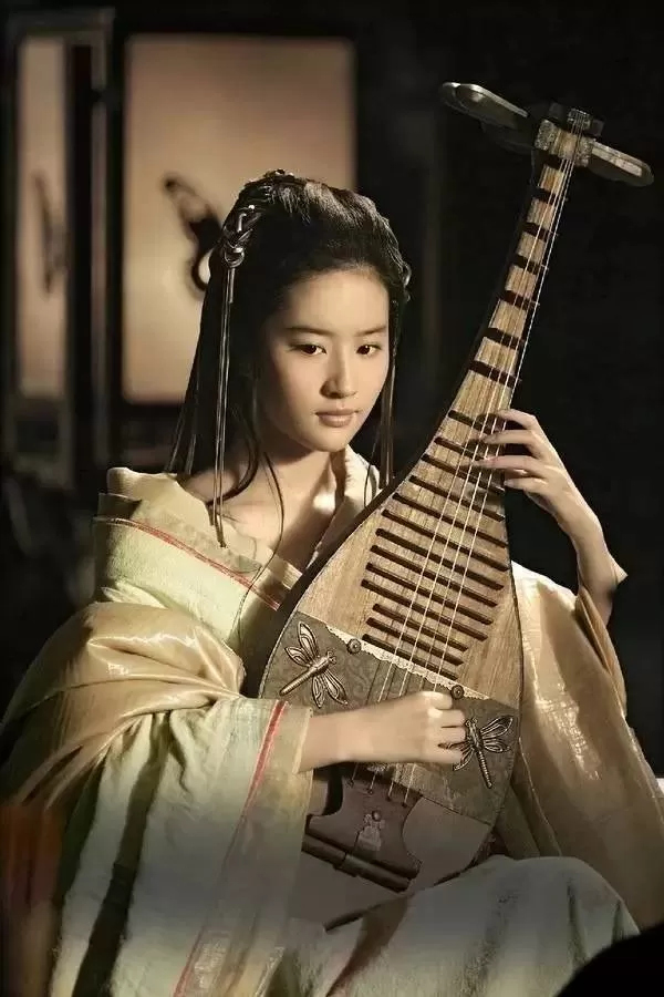 29岁的刘亦菲,依然宛若妙龄少女!