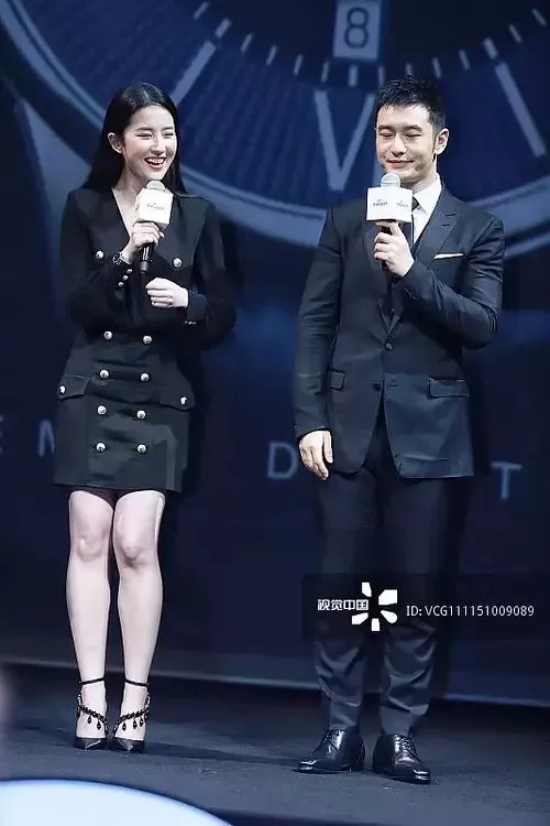 刘亦菲怎么“胖”成这样了?