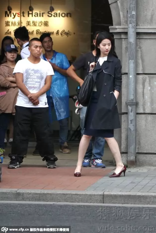 上海淮海中路拍摄第三种爱情(2014.8.29)