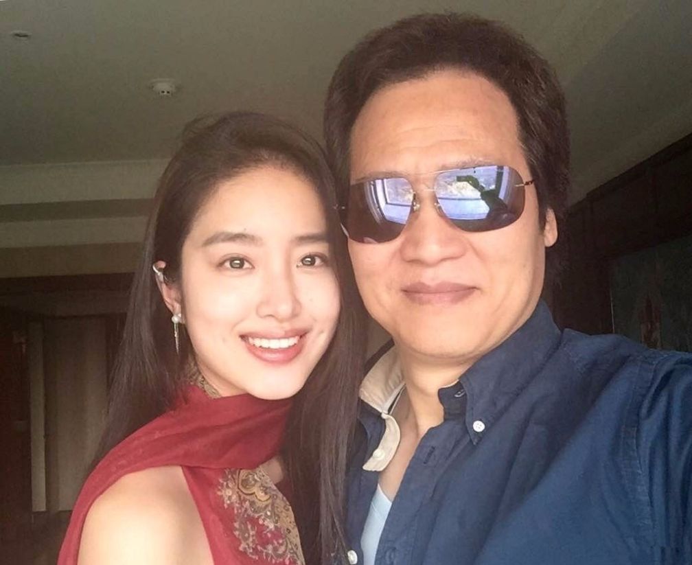 凭《芳华》走红的她,长相酷似刘亦菲,还恋上了刘亦菲的干爹