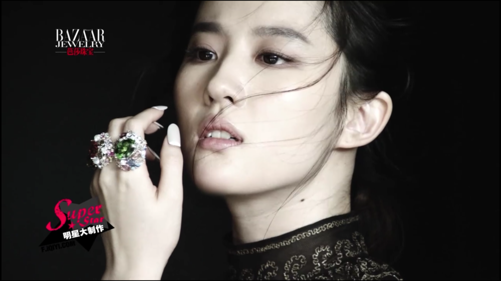 《芭莎》明星大制作内外兼修演绎璀璨人生  《刘亦菲》[2015.12.30]