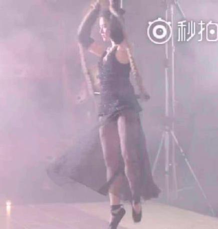 刘亦菲清瘦近照曝光,网友:这是回到小龙女了?